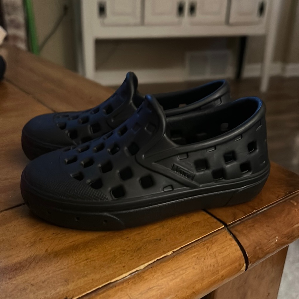 NWOT - Toddler Vans Slip on Trk Shoe - Too tight for my little guys feet.